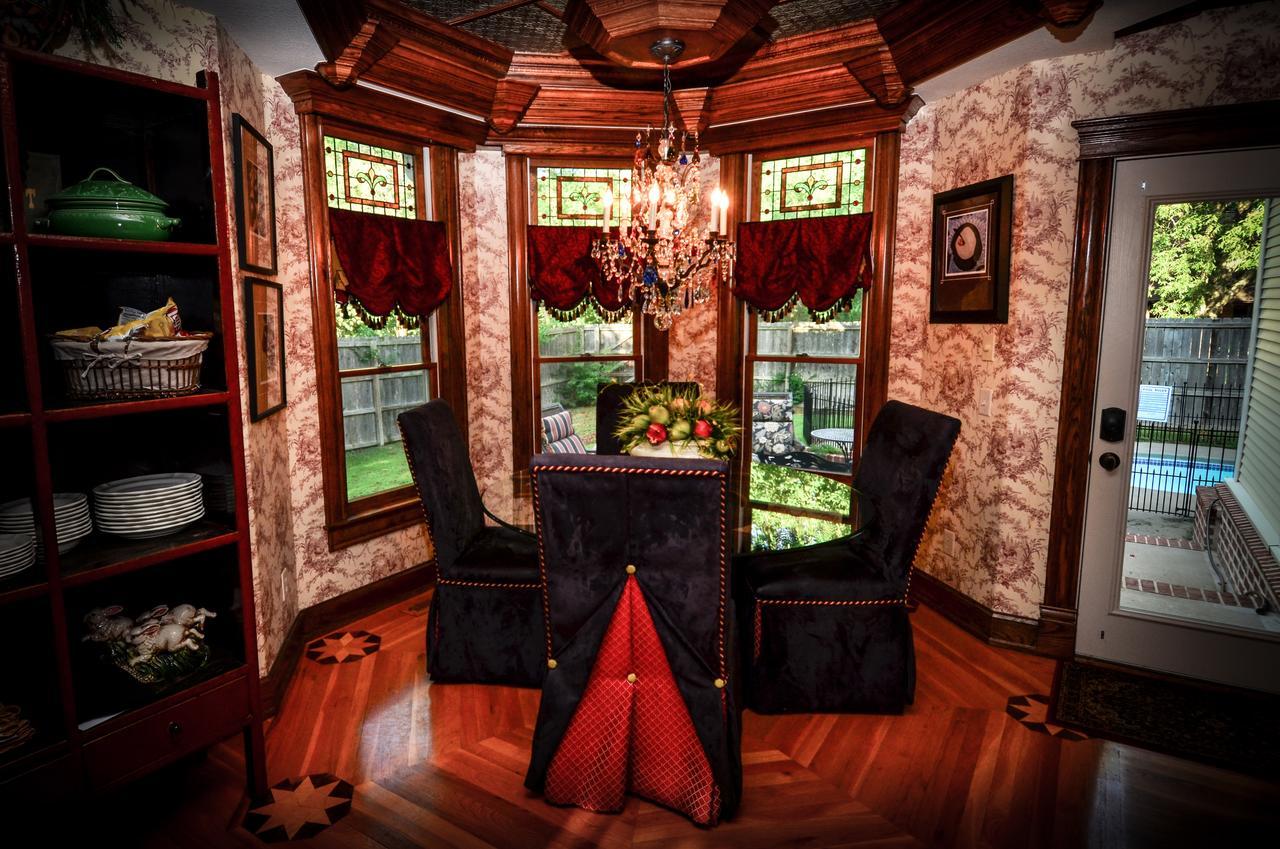 The Victoria Bed & Breakfast 本顿维 外观 照片
