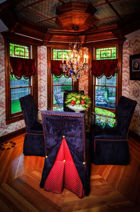 The Victoria Bed & Breakfast 本顿维 外观 照片