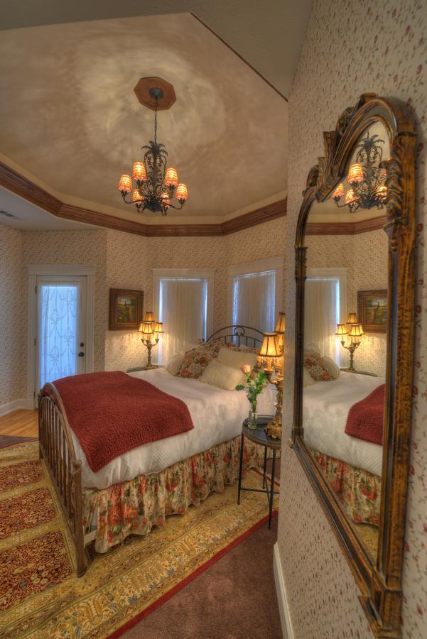 The Victoria Bed & Breakfast 本顿维 外观 照片