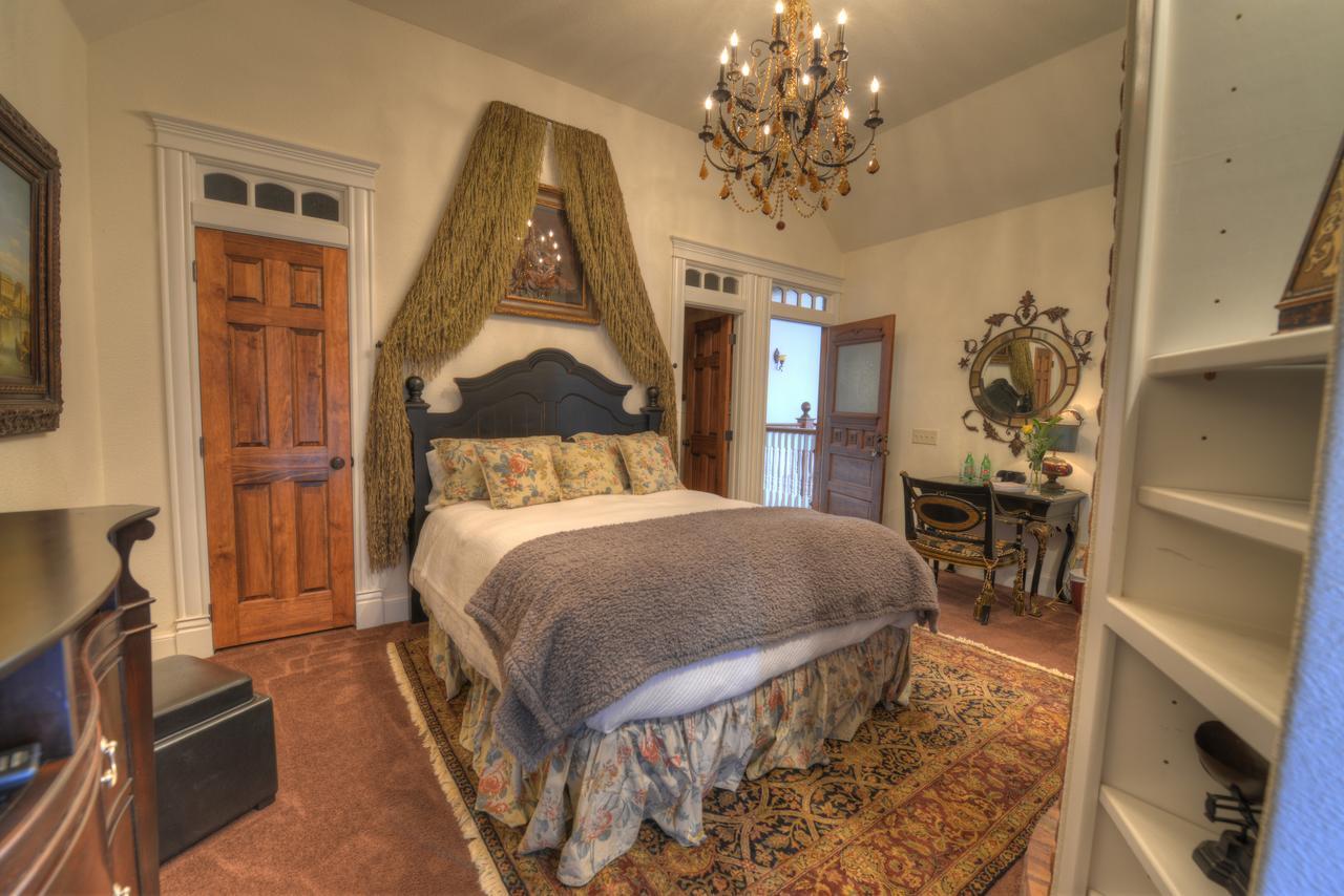 The Victoria Bed & Breakfast 本顿维 外观 照片