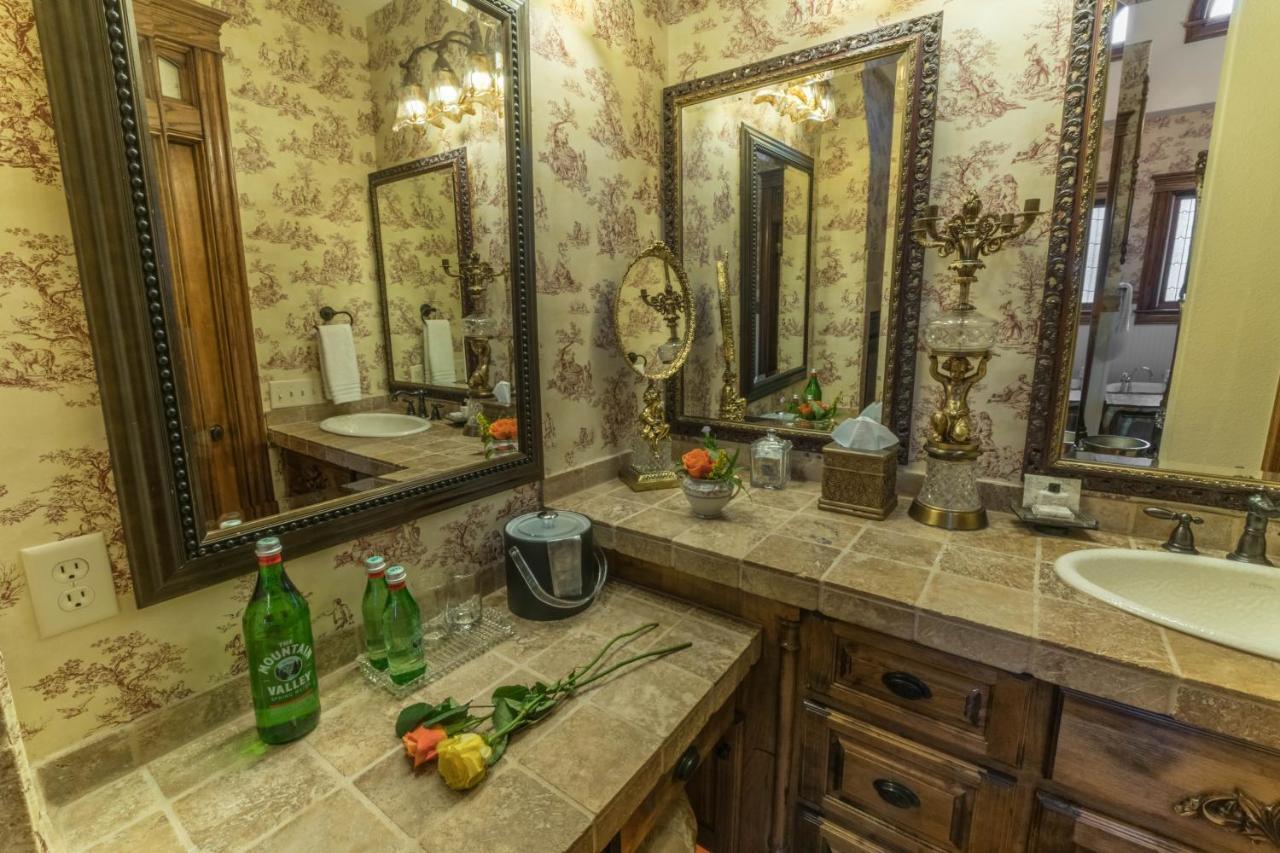 The Victoria Bed & Breakfast 本顿维 外观 照片